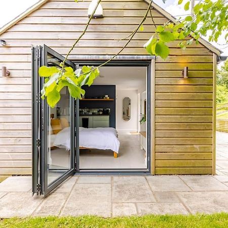 Cosy Cotswolds Retreat Near Bath & Castle Combe Chippenham (Wiltshire) Exterior foto